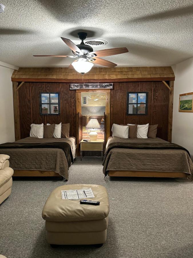 Country Cabins Hotel Chariton Экстерьер фото