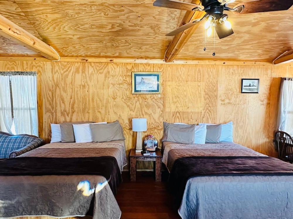 Country Cabins Hotel Chariton Экстерьер фото