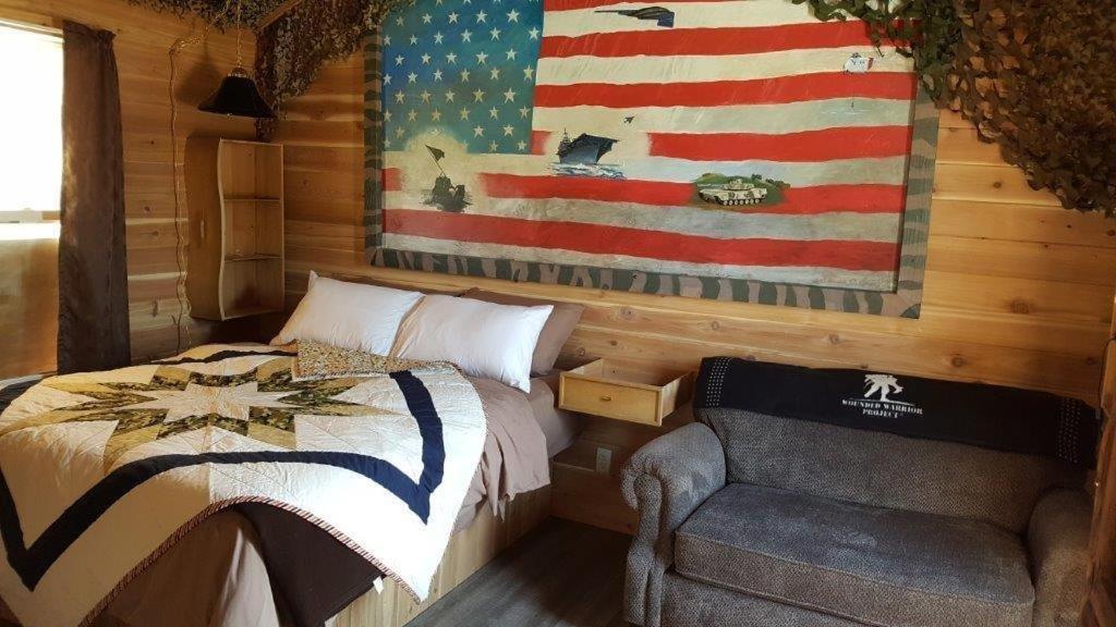 Country Cabins Hotel Chariton Экстерьер фото