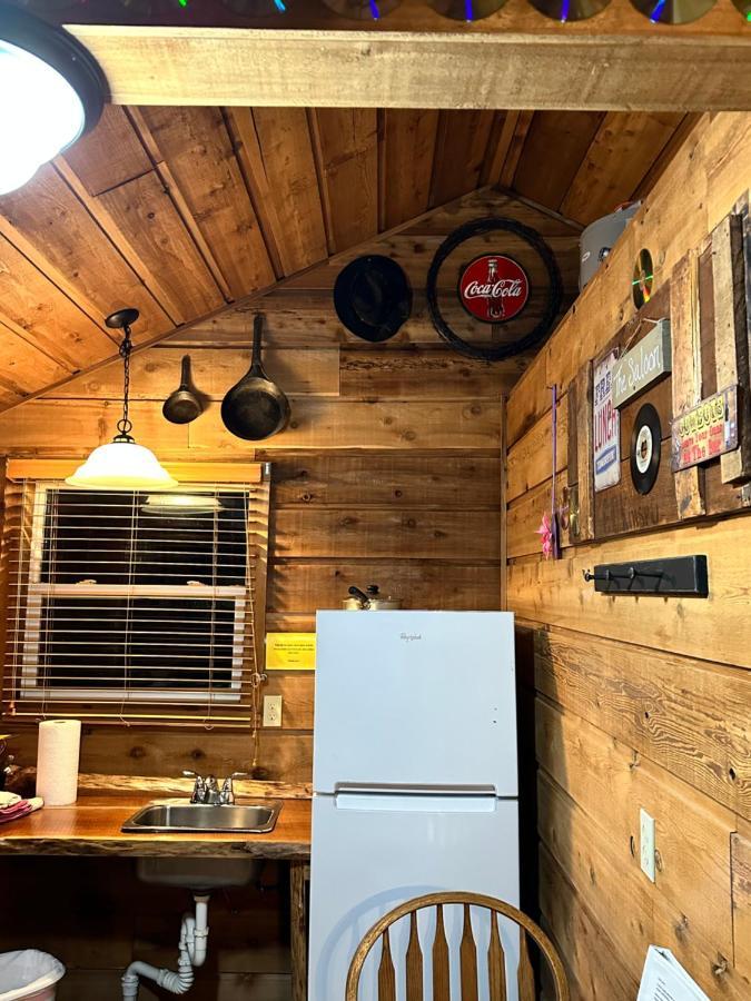 Country Cabins Hotel Chariton Экстерьер фото