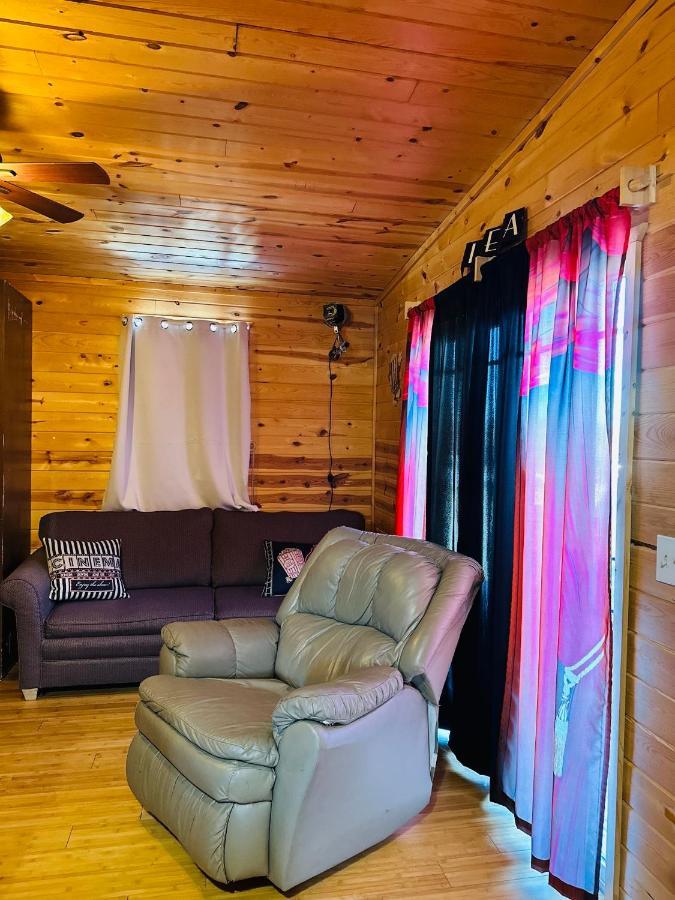 Country Cabins Hotel Chariton Экстерьер фото